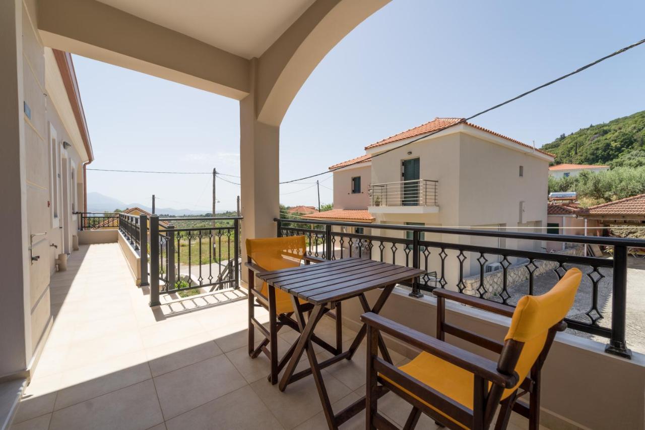 Vilatoria Guesthouse Agia Thekli Exterior foto